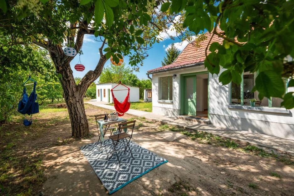 Dobo13 Lägenhet Balatonboglár Exteriör bild